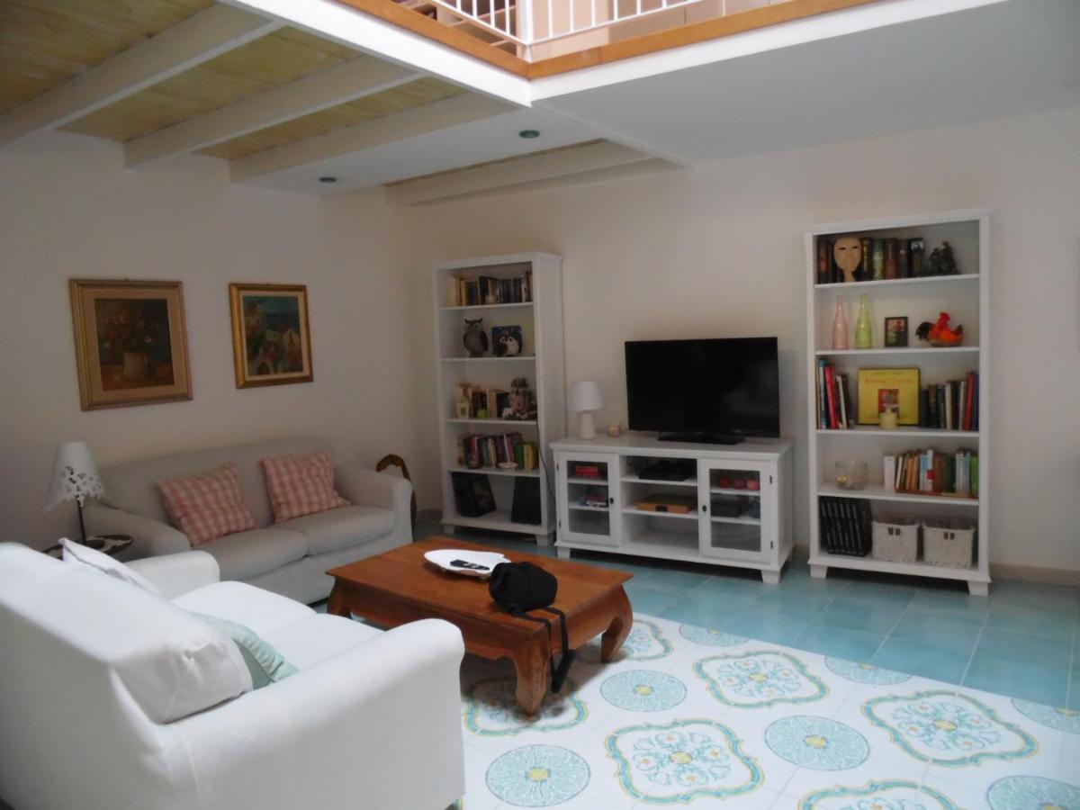 Ferienwohnung A Casa Di Monica Pozzuoli Exterior foto