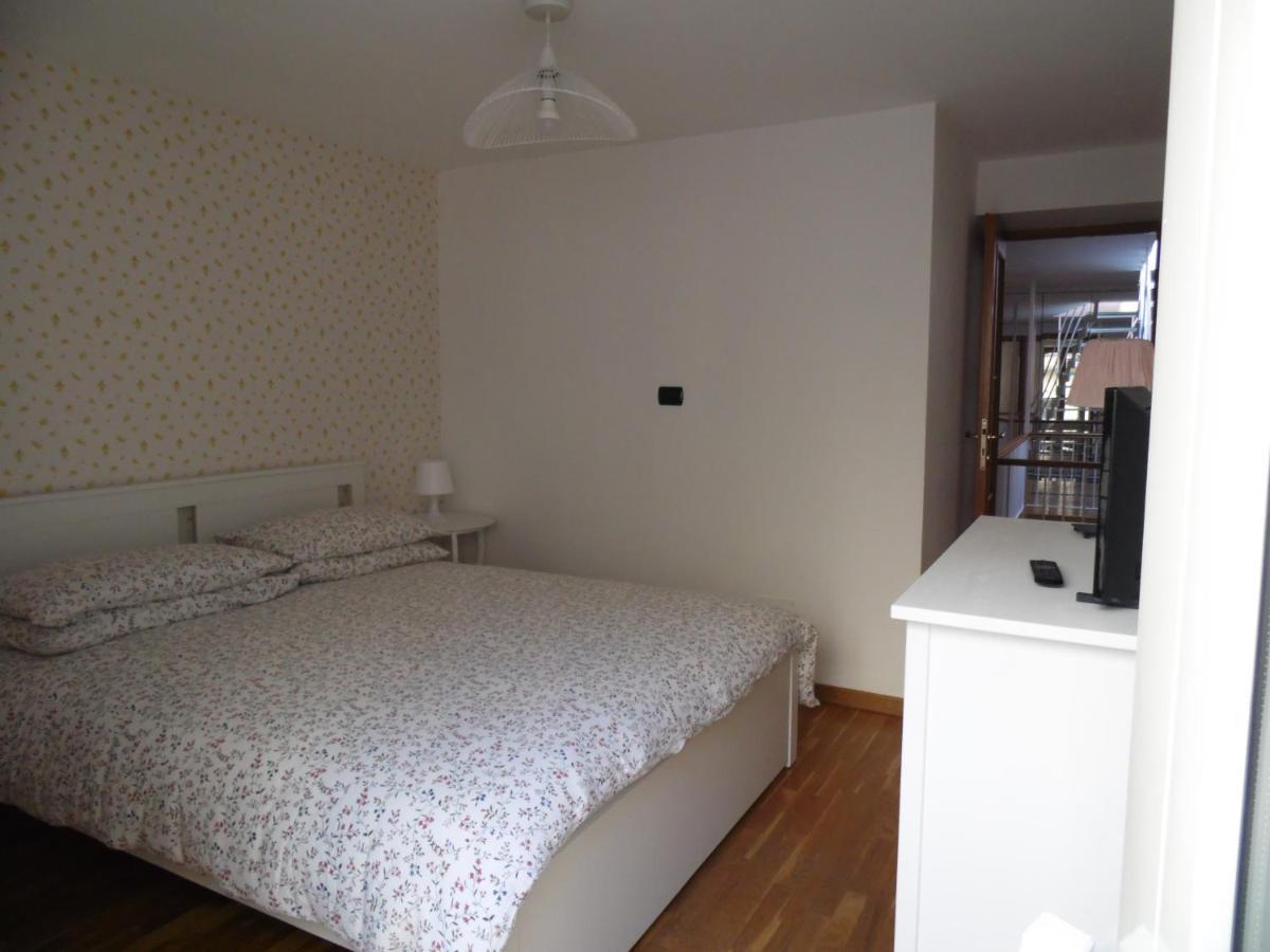 Ferienwohnung A Casa Di Monica Pozzuoli Exterior foto