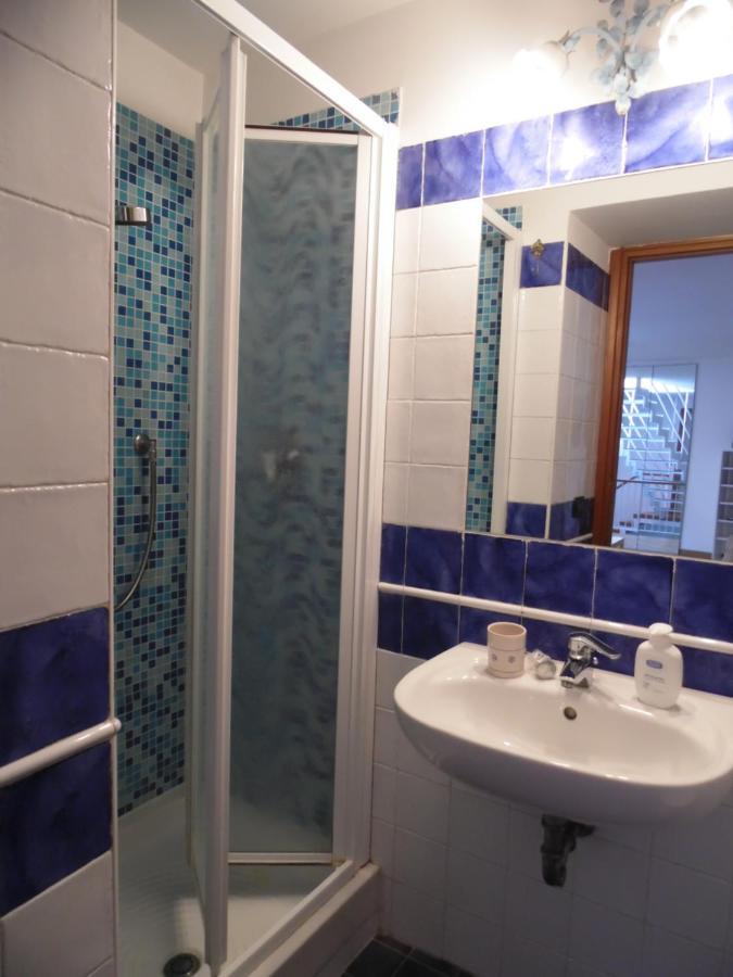 Ferienwohnung A Casa Di Monica Pozzuoli Exterior foto