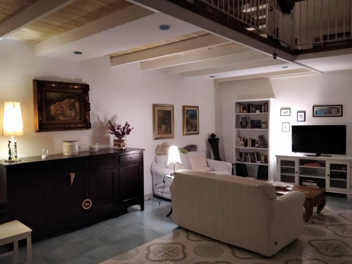 Ferienwohnung A Casa Di Monica Pozzuoli Exterior foto