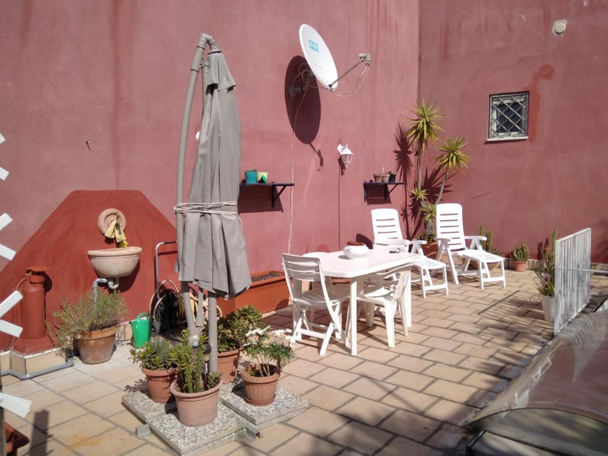 Ferienwohnung A Casa Di Monica Pozzuoli Exterior foto