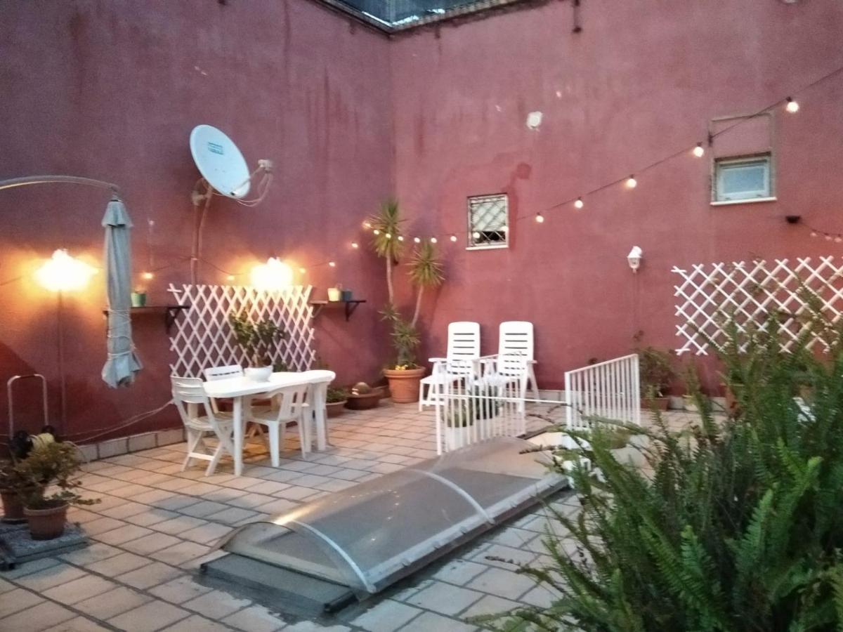 Ferienwohnung A Casa Di Monica Pozzuoli Exterior foto