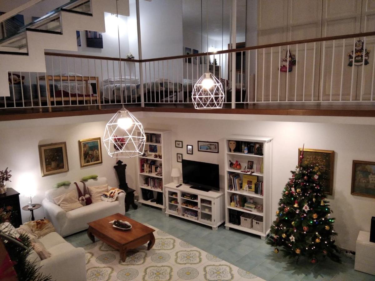Ferienwohnung A Casa Di Monica Pozzuoli Exterior foto